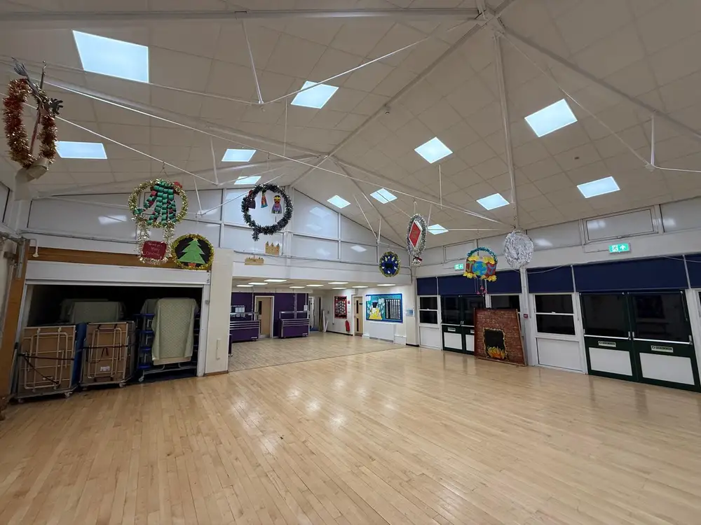Window Film in school hall