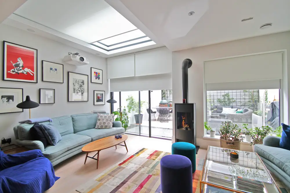 blinds in living area